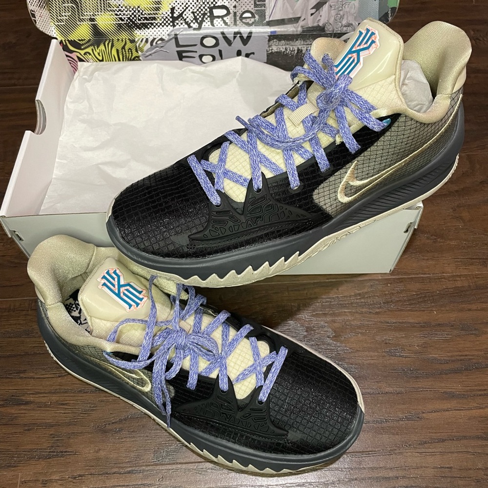 Kyrie Low shoes size 9.5